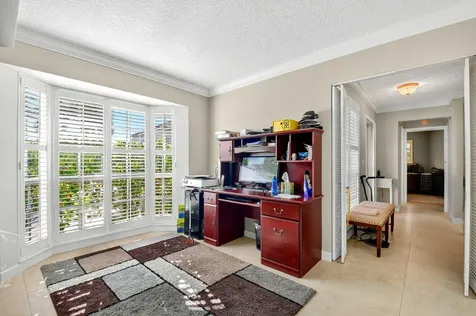 355 Villa Drive Atlantis FL 33462