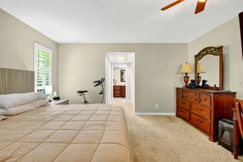 355 Villa Drive Atlantis FL 33462