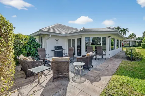 355 Villa Drive Atlantis FL 33462