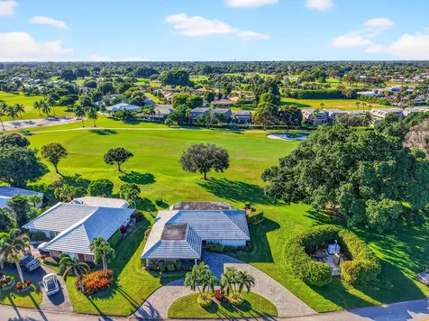 355 Villa Drive Atlantis FL 33462