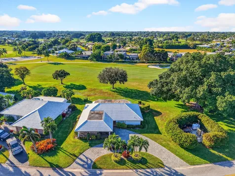 355 Villa Drive Atlantis FL 33462