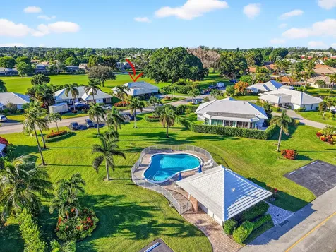 355 Villa Drive Atlantis FL 33462