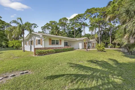8855 N Bates Road Palm Beach Gardens FL 33418