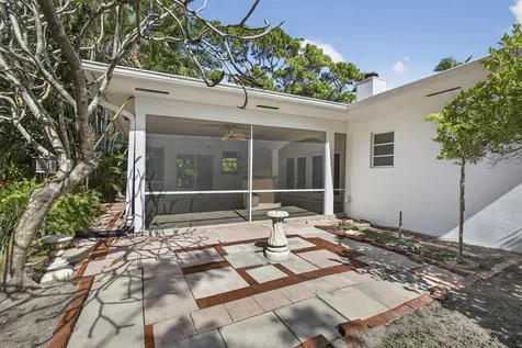 8855 N Bates Road Palm Beach Gardens FL 33418