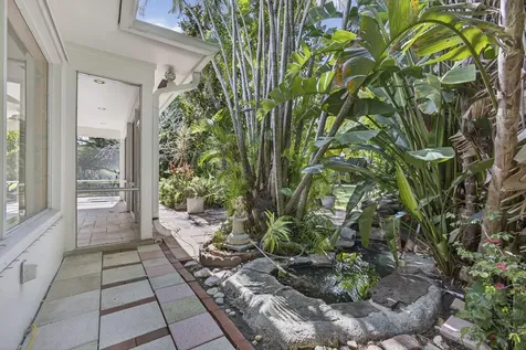 8855 N Bates Road Palm Beach Gardens FL 33418