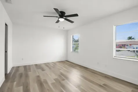 313 Nw Dorchester Street Port Saint Lucie FL 34983
