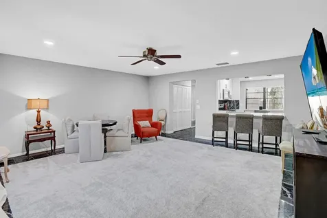 2070 Colonial Road Fort Pierce FL 34950