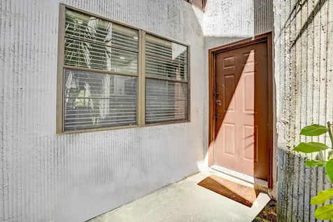 2070 Colonial Road Fort Pierce FL 34950