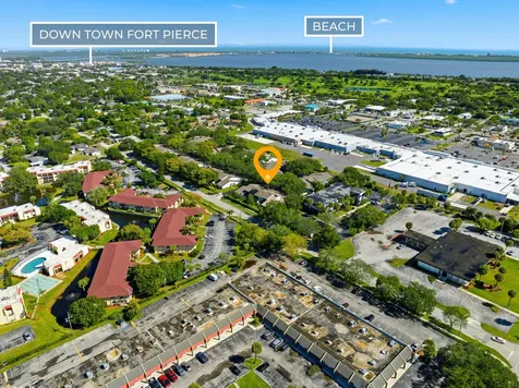 2070 Colonial Road Fort Pierce FL 34950