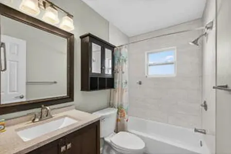 8064 Se Carlton Street Hobe Sound FL 33455