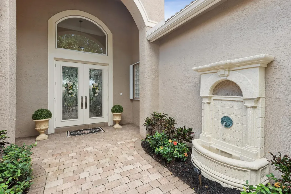 6934 Great Falls Circle Boynton Beach FL 33437