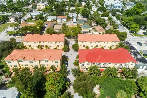 218 S Federal Highway Lake Worth Beach FL 33460