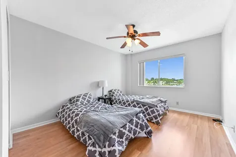 6768 10th Avenue Lake Worth FL 33467