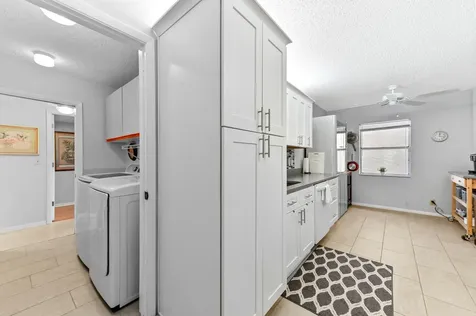 6768 10th Avenue Lake Worth FL 33467