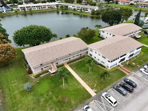 131 Somerset G West Palm Beach FL 33417