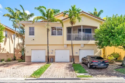 3246 Mirella Drive Riviera Beach FL 33404