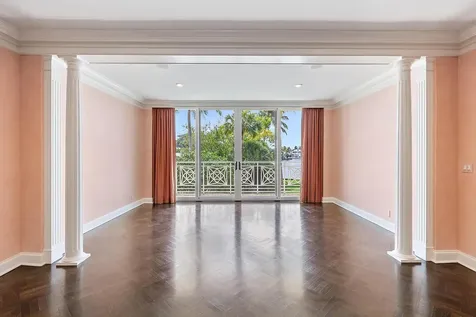425 Worth Avenue Palm Beach FL 33480