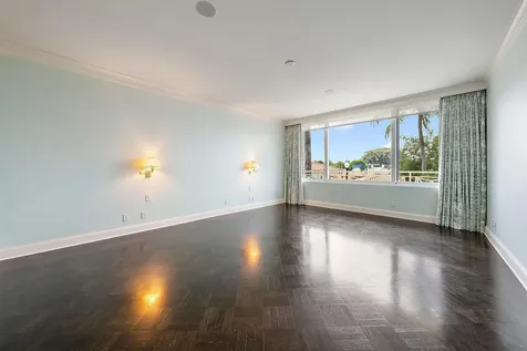425 Worth Avenue Palm Beach FL 33480