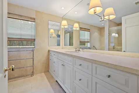 425 Worth Avenue Palm Beach FL 33480