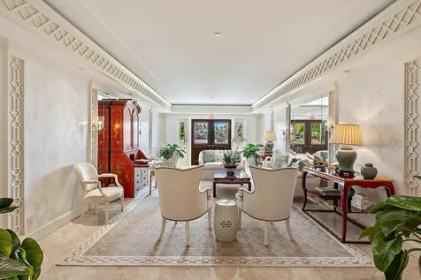 425 Worth Avenue Palm Beach FL 33480