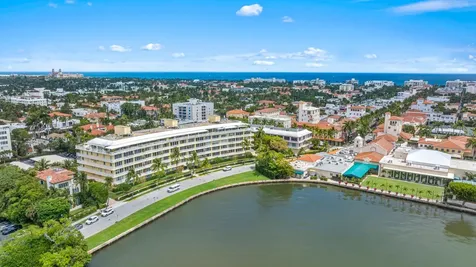 425 Worth Avenue Palm Beach FL 33480