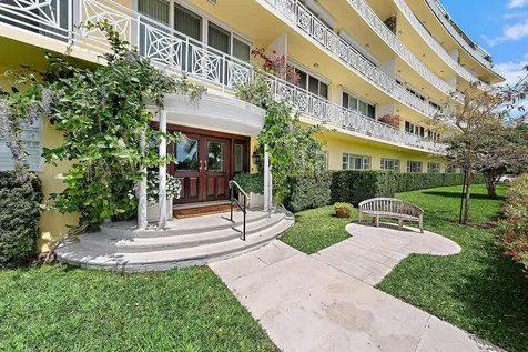 425 Worth Avenue Palm Beach FL 33480