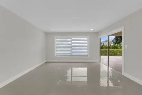 9645 Carousel Circle Boca Raton FL 33434