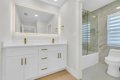 9645 Carousel Circle Boca Raton FL 33434