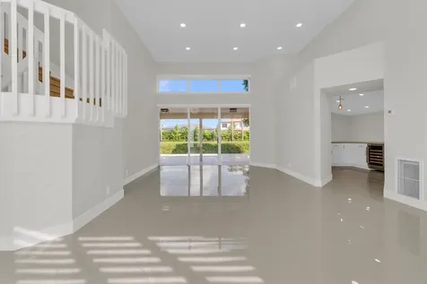 9645 Carousel Circle Boca Raton FL 33434