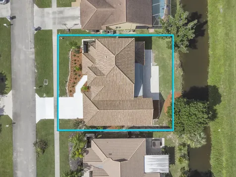 9645 Carousel Circle Boca Raton FL 33434