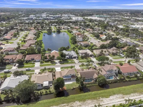 9645 Carousel Circle Boca Raton FL 33434