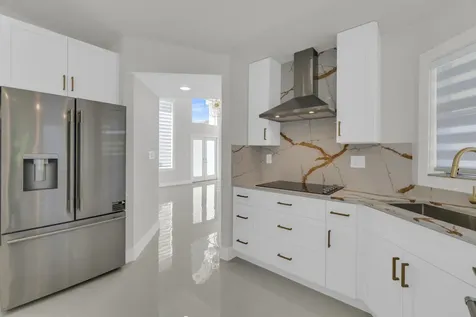 9645 Carousel Circle Boca Raton FL 33434