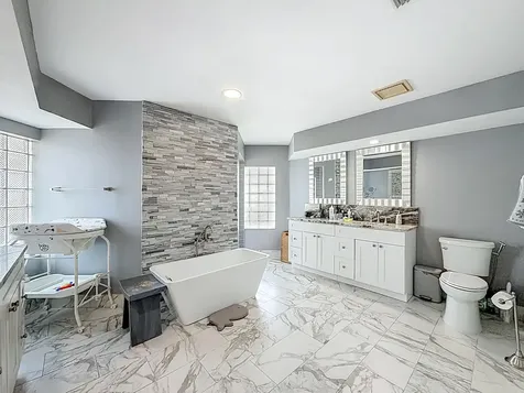 450 Nw 53rd Street Boca Raton FL 33487