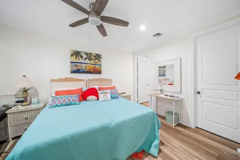 75 Ne 5th Avenue Delray Beach FL 33483