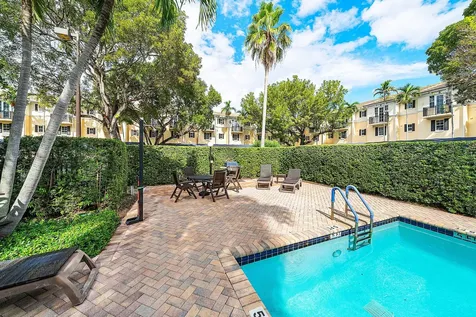 75 Ne 5th Avenue Delray Beach FL 33483