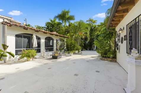 281 Granada Road West Palm Beach FL 33401