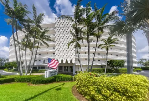 2505 S Ocean Boulevard Palm Beach FL 33480