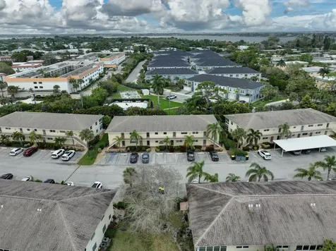 2950 Se Ocean Boulevard Stuart FL 34996