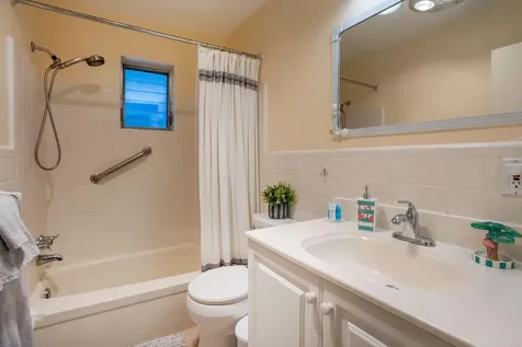 103 16th Avenue South Lake Worth Beach FL 33460
