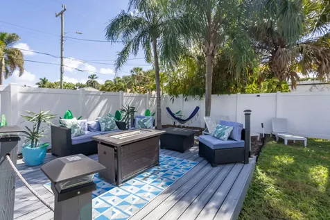 103 16th Avenue South Lake Worth Beach FL 33460