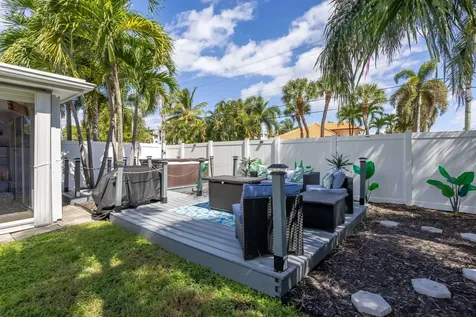103 16th Avenue South Lake Worth Beach FL 33460