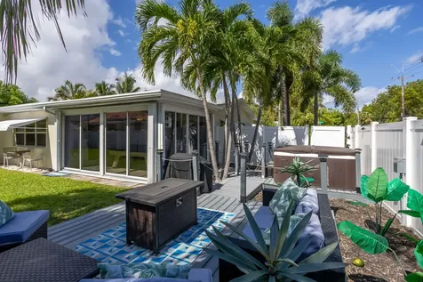 103 16th Avenue South Lake Worth Beach FL 33460