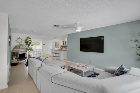 103 16th Avenue South Lake Worth Beach FL 33460