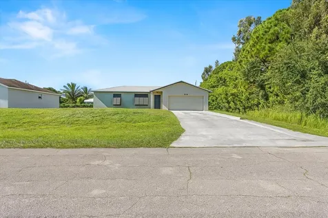 2174 Sw Larchmont Lane Port Saint Lucie FL 34984