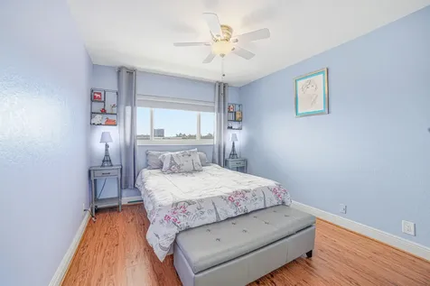 112 Doolen Court North Palm Beach FL 33408