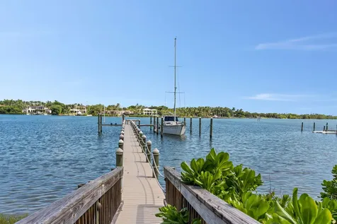 17667 Se Federal Highway Jupiter FL 33469