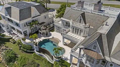 17667 Se Federal Highway Jupiter FL 33469
