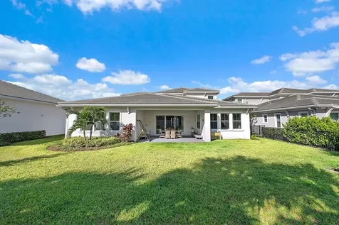 9316 Crestview Circle Palm Beach Gardens FL 33412