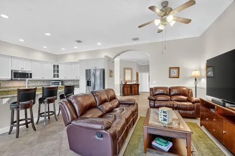 2054 Reston Circle Royal Palm Beach FL 33411