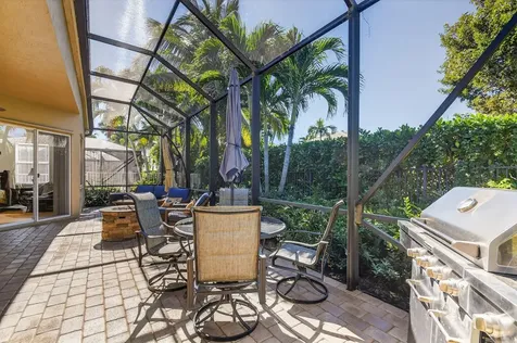 2054 Reston Circle Royal Palm Beach FL 33411